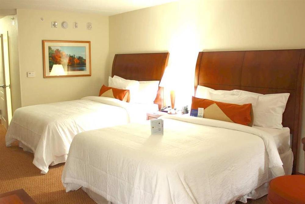 Hilton Garden Inn Myrtle Beach/Coastal Grand Mall Phòng bức ảnh